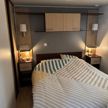 Kemp A Louer Mobilhome Grand Confort 2 4 Personnes A Sur Vendee Du Samedi Au Samedi